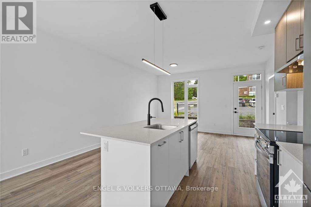 H - 1260 Marenger Street, Ottawa, Ontario  K1C 1S2 - Photo 9 - X13450200