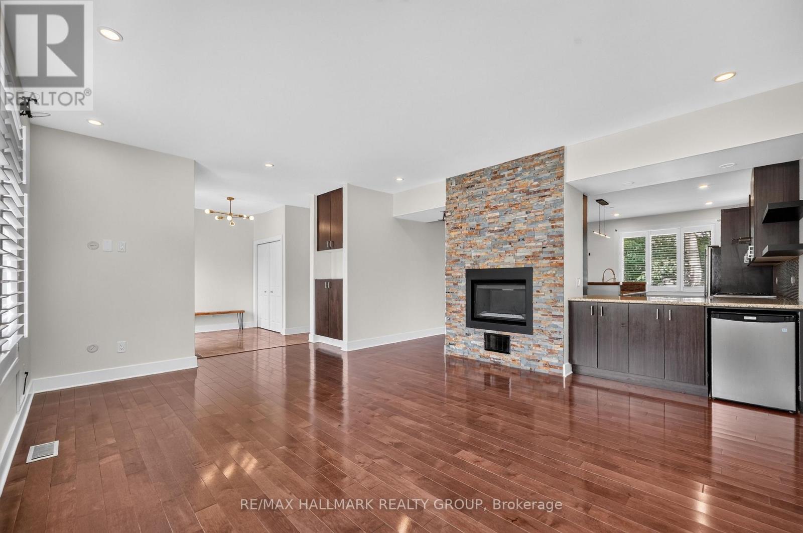 1559 Queensdale Avenue, Ottawa, Ontario  K1T 1J3 - Photo 14 - X13450346