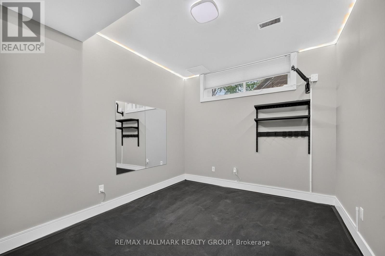 1559 Queensdale Avenue, Ottawa, Ontario  K1T 1J3 - Photo 39 - X13450346