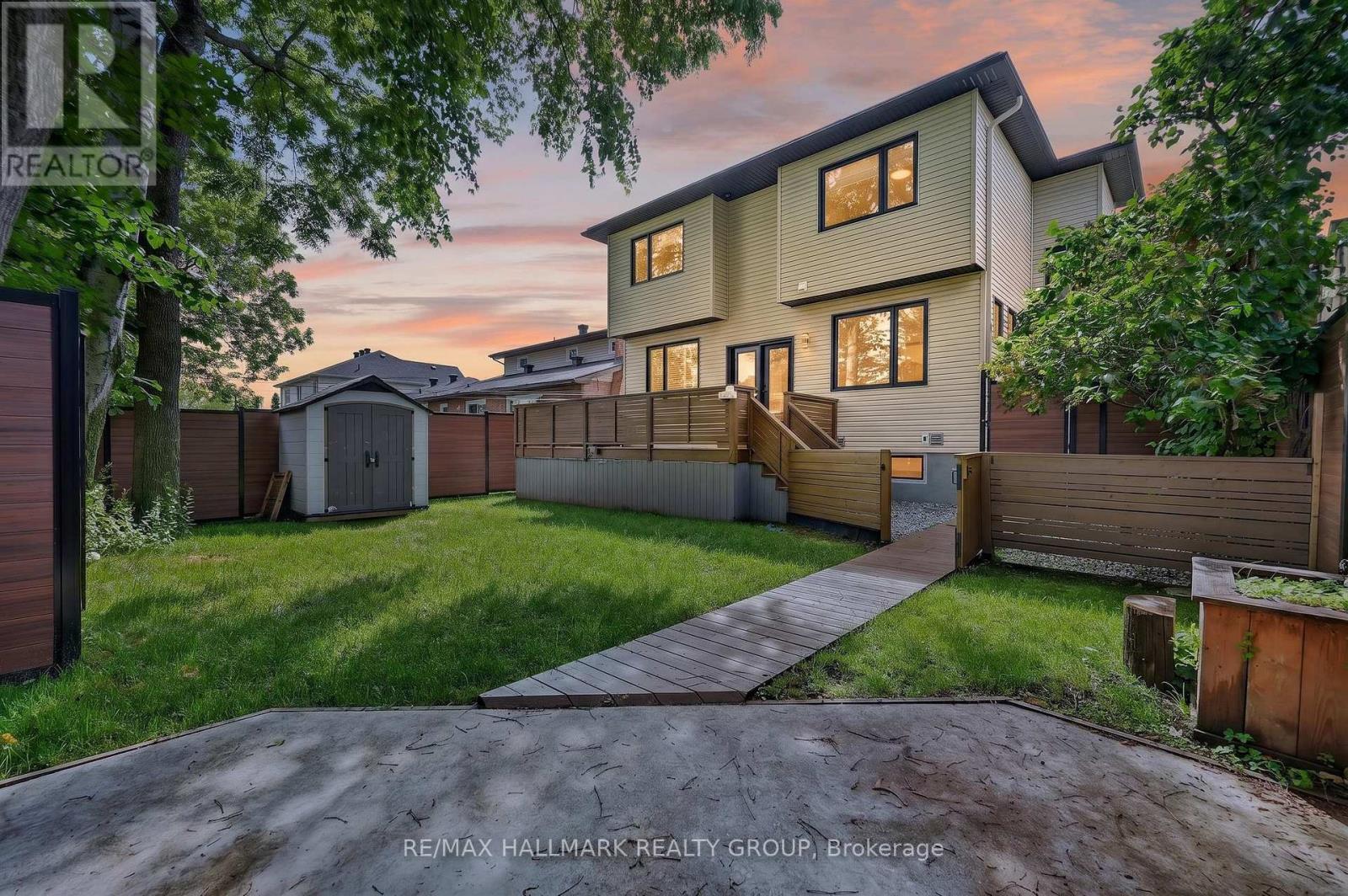 1559 Queensdale Avenue, Ottawa, Ontario  K1T 1J3 - Photo 41 - X13450346