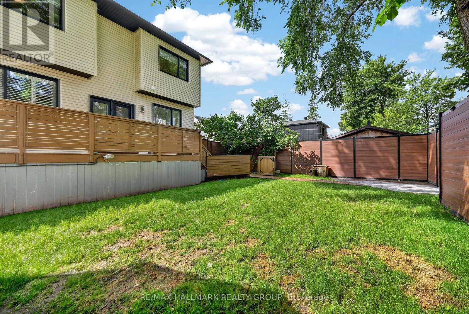 1559 Queensdale Avenue, Ottawa, Ontario  K1T 1J3 - Photo 44 - X13450346