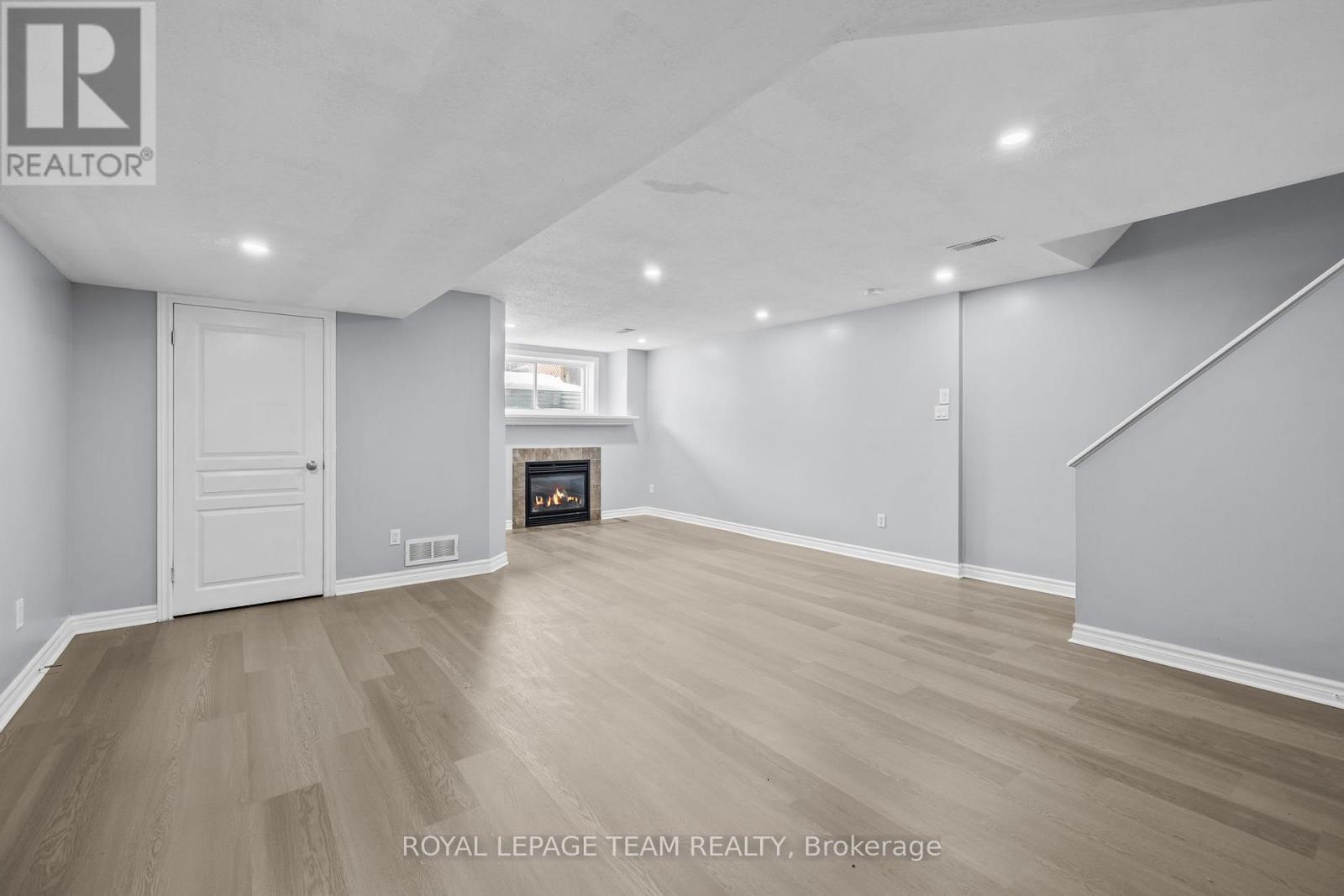 943 Klondike Road, Ottawa, Ontario  K2W 0E3 - Photo 16 - X13450490