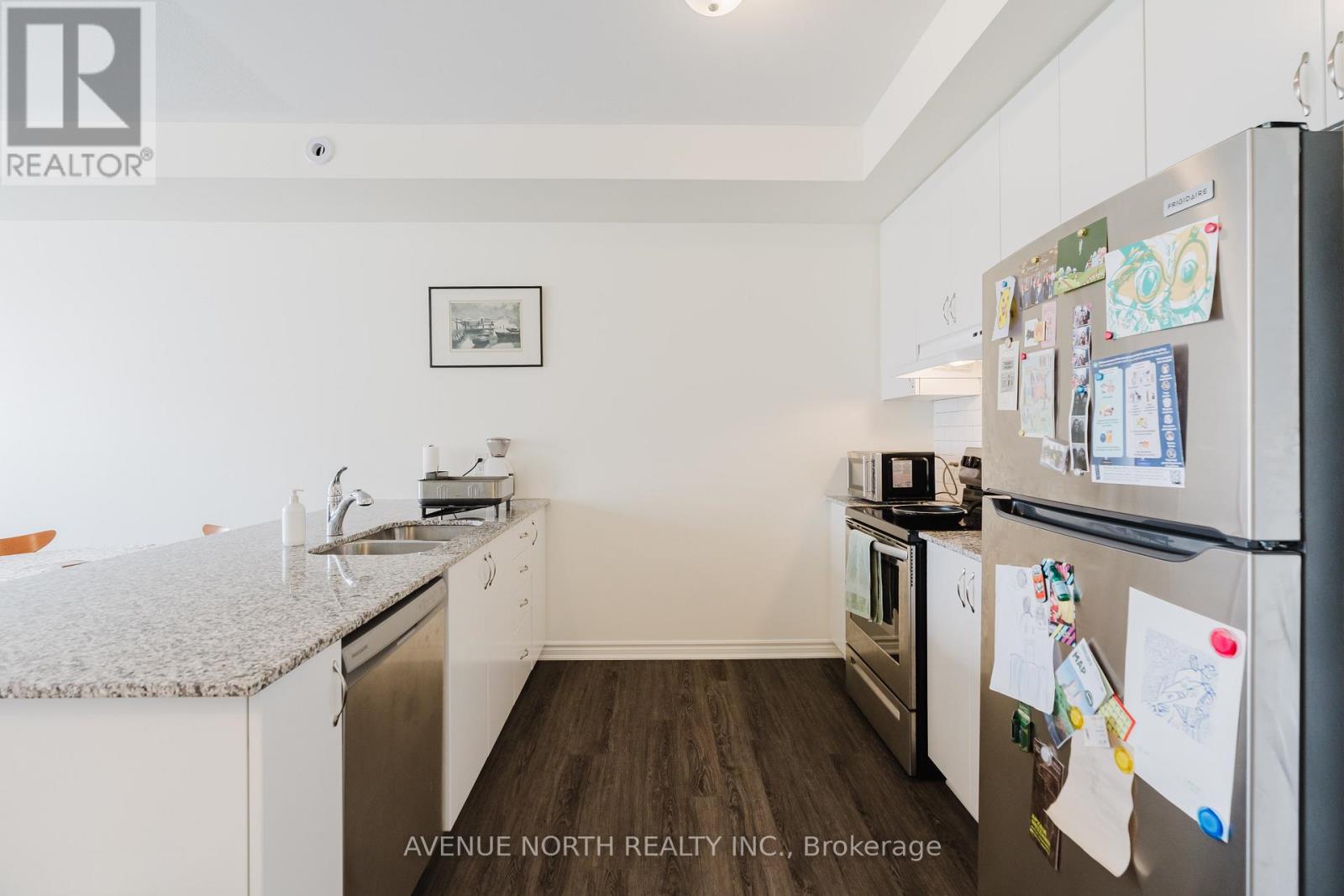 836 Mikinak Road, Ottawa, Ontario  K1K 5A5 - Photo 12 - X13450574