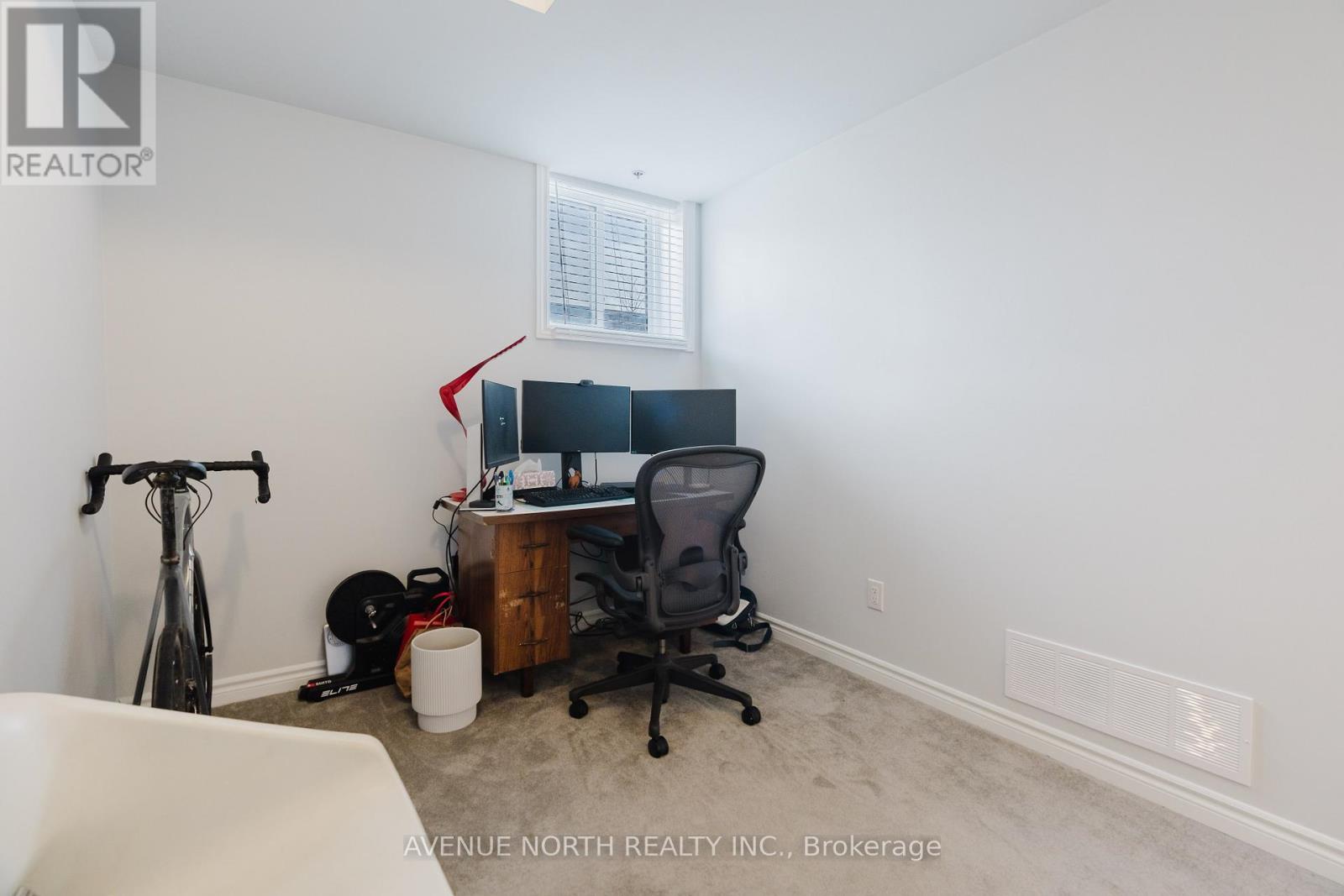 836 Mikinak Road, Ottawa, Ontario  K1K 5A5 - Photo 15 - X13450574