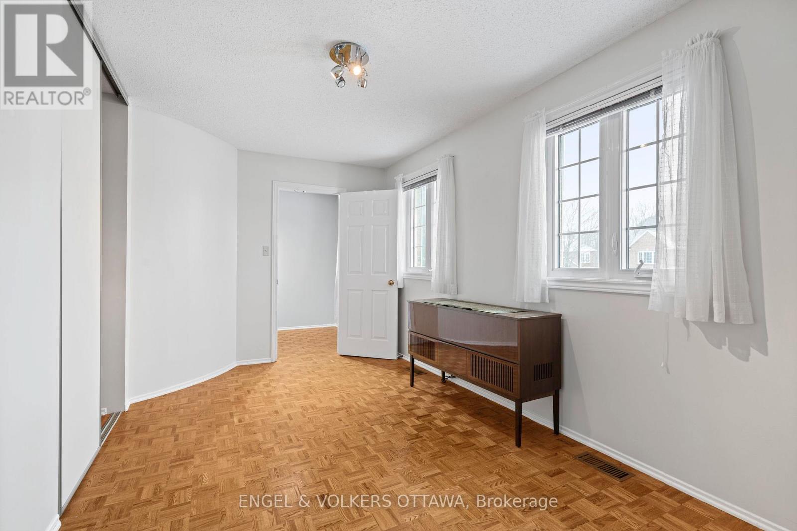 3 Balding Crescent, Ottawa, Ontario  K2K 2L4 - Photo 21 - X13450594