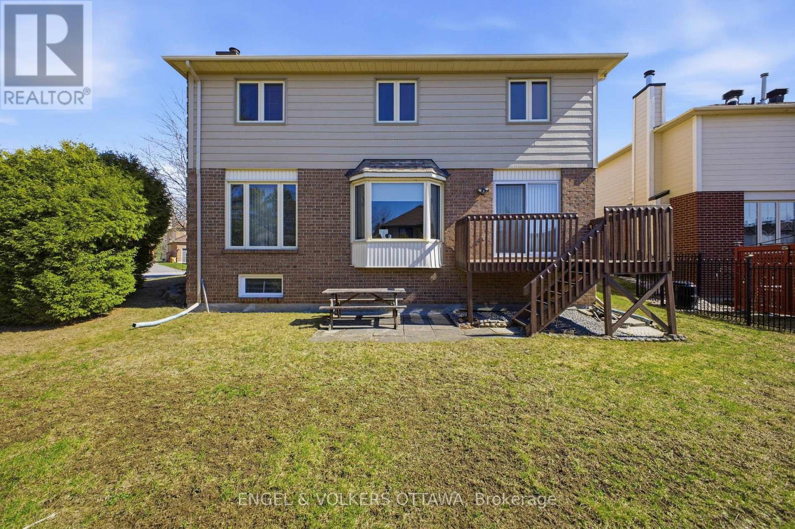 3 Balding Crescent, Ottawa, Ontario  K2K 2L4 - Photo 28 - X13450594
