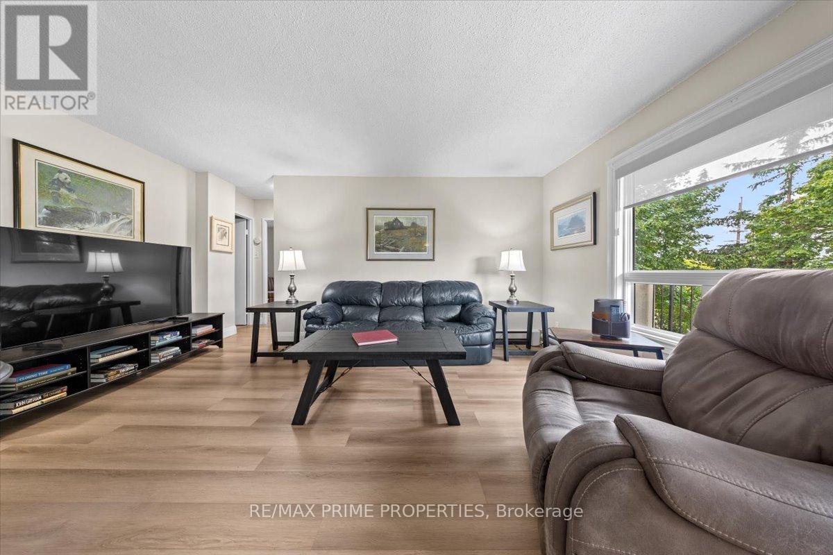 209 - 158a Mcarthur Avenue, Ottawa, Ontario  K1L 7E7 - Photo 10 - X13450720