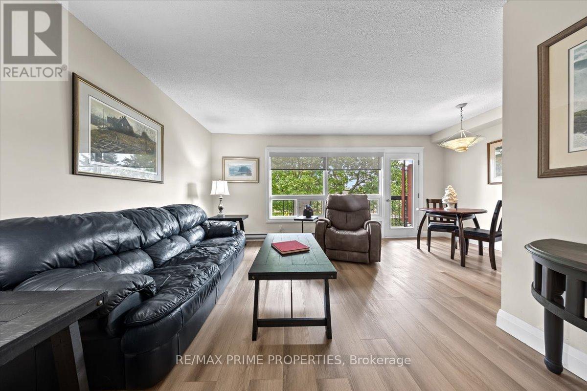 209 - 158a Mcarthur Avenue, Ottawa, Ontario  K1L 7E7 - Photo 11 - X13450720