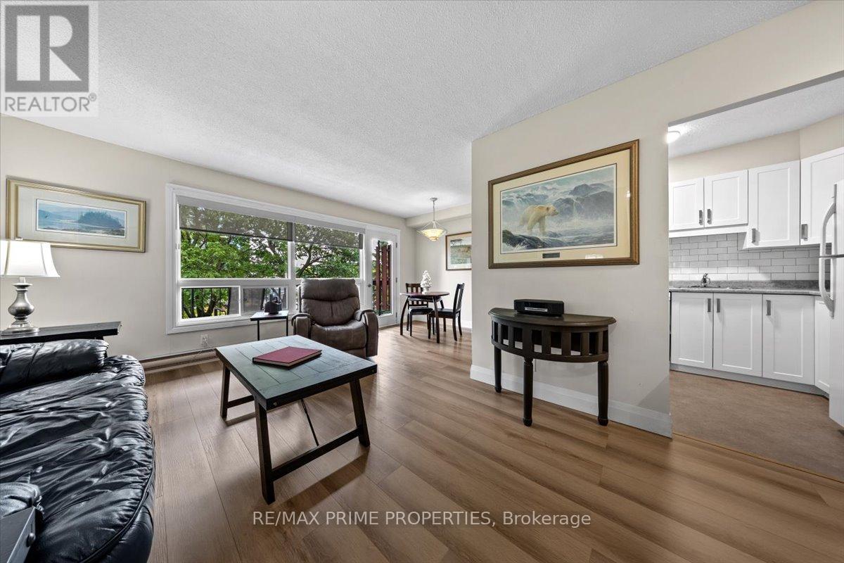 209 - 158a Mcarthur Avenue, Ottawa, Ontario  K1L 7E7 - Photo 12 - X13450720