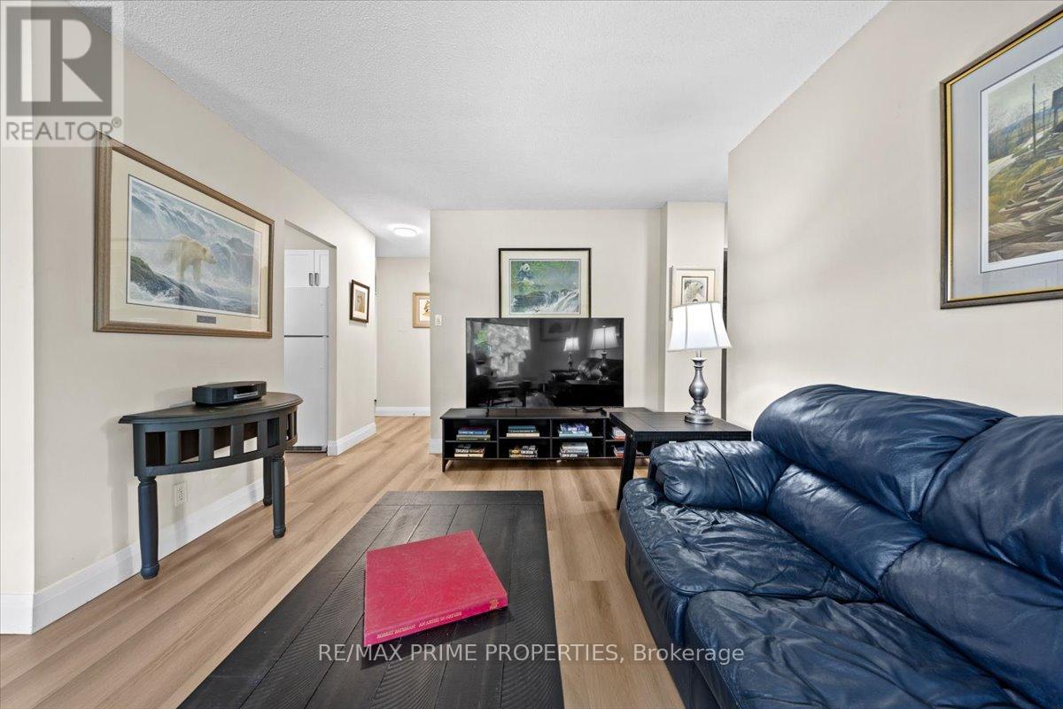209 - 158a Mcarthur Avenue, Ottawa, Ontario  K1L 7E7 - Photo 15 - X13450720