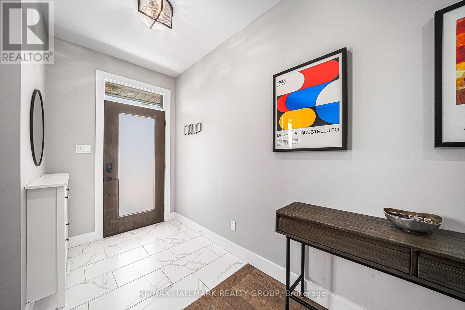 17 Leeming Drive, Ottawa, Ontario  K2H 5P6 - Photo 4 - X13450744