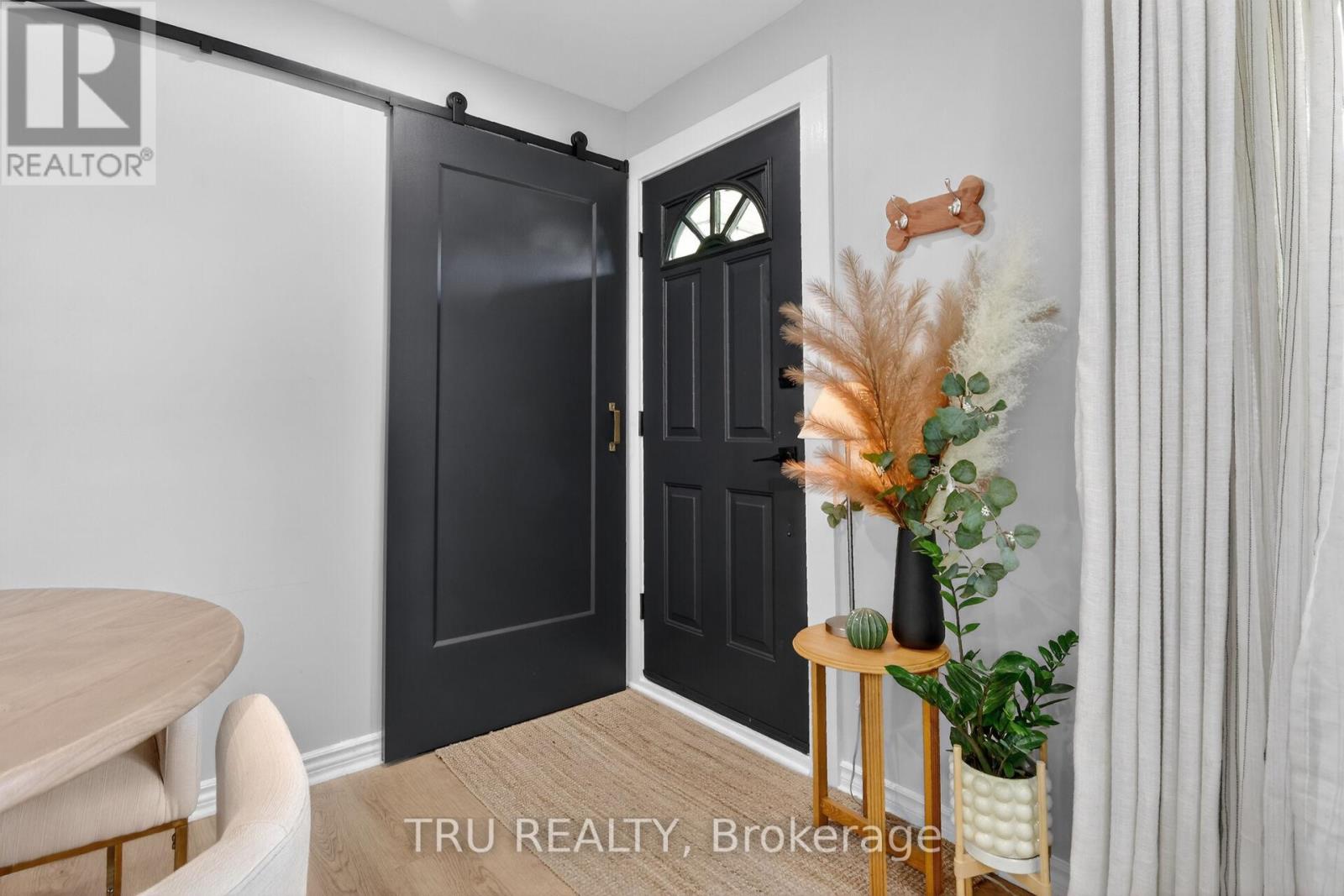 19 Todd Drive, Ottawa, Ontario  K0A 2Z0 - Photo 2 - X13450806