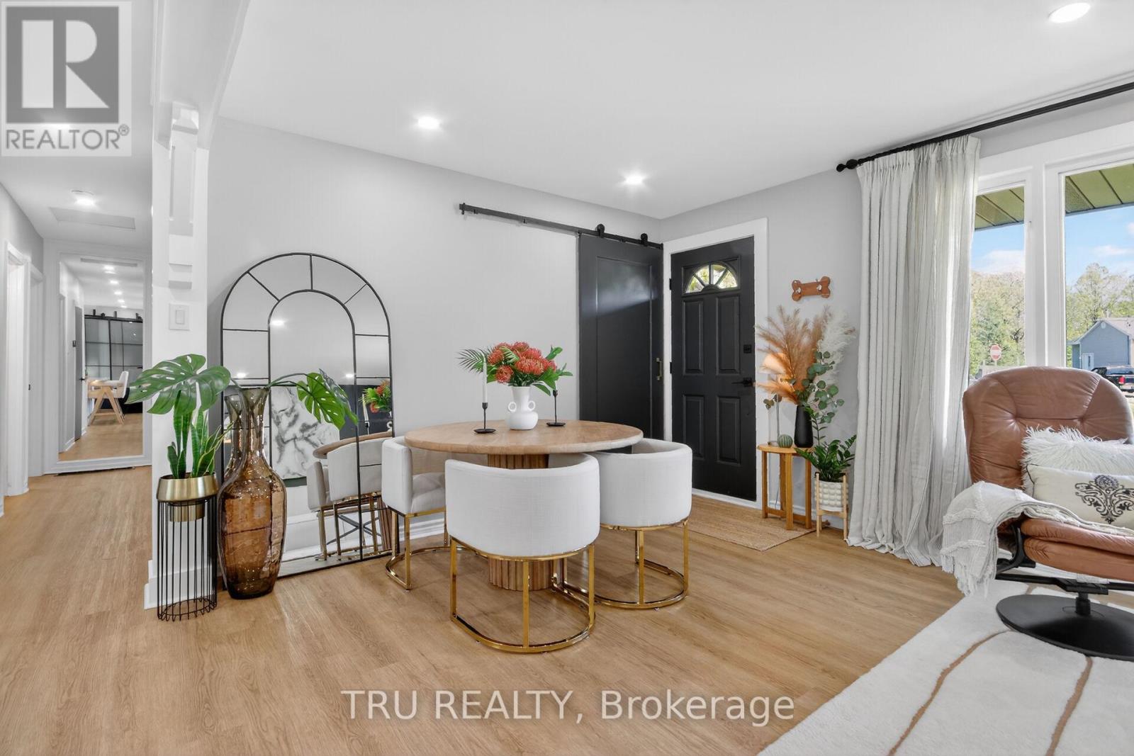 19 Todd Drive, Ottawa, Ontario  K0A 2Z0 - Photo 3 - X13450806