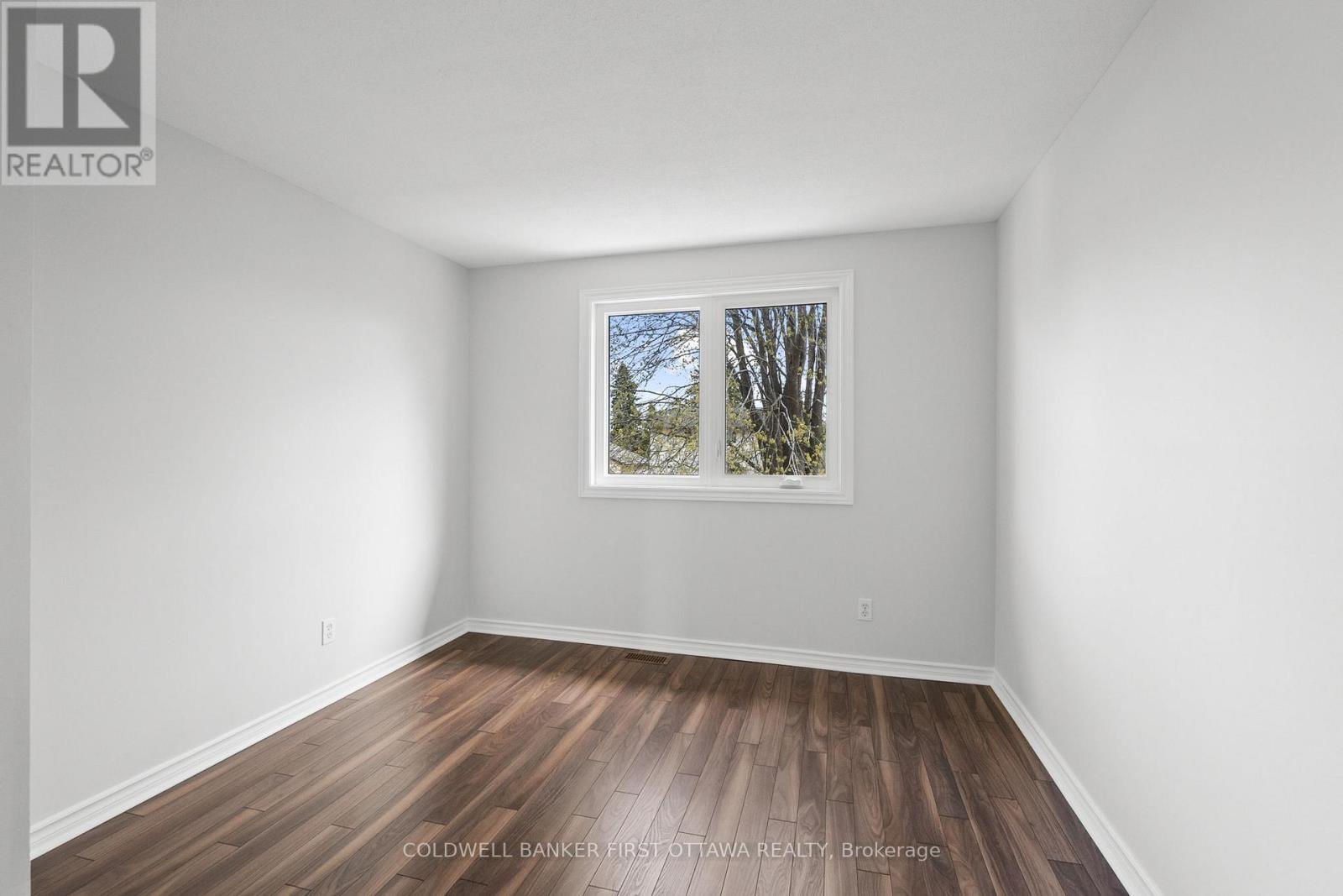 390 Cloverheath Crescent, Ottawa, Ontario  K1E 2R8 - Photo 28 - X13450882