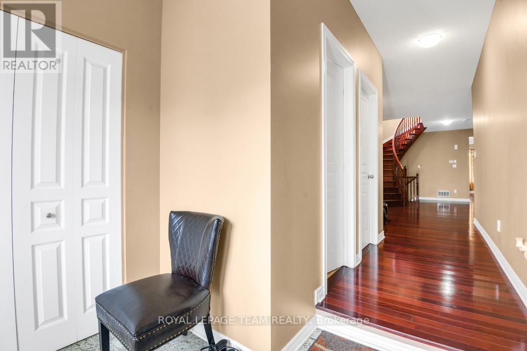 217 Claridge Drive, Ottawa, Ontario  K2J 5V8 - Photo 5 - X13451014