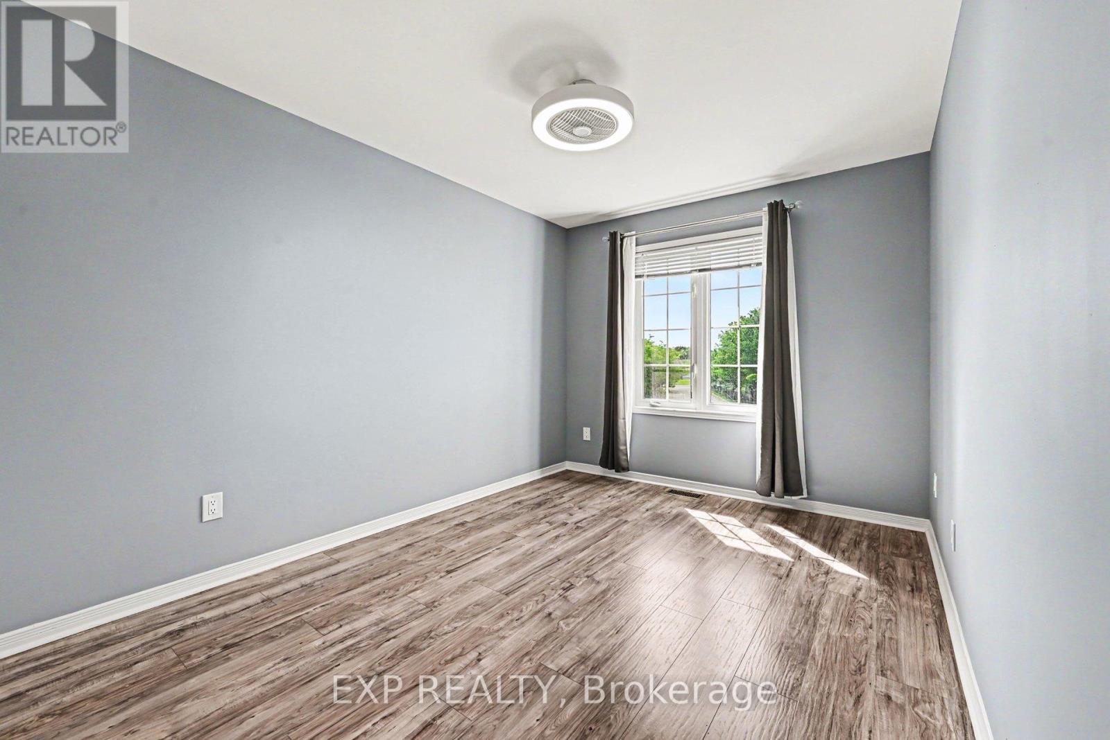 930 Torovin Private, Ottawa, Ontario  K1B 0A7 - Photo 15 - X13451144