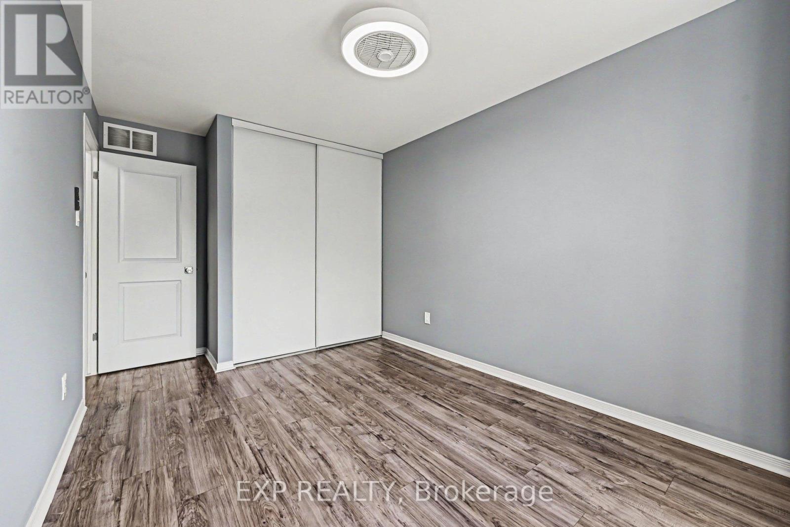 930 Torovin Private, Ottawa, Ontario  K1B 0A7 - Photo 17 - X13451144
