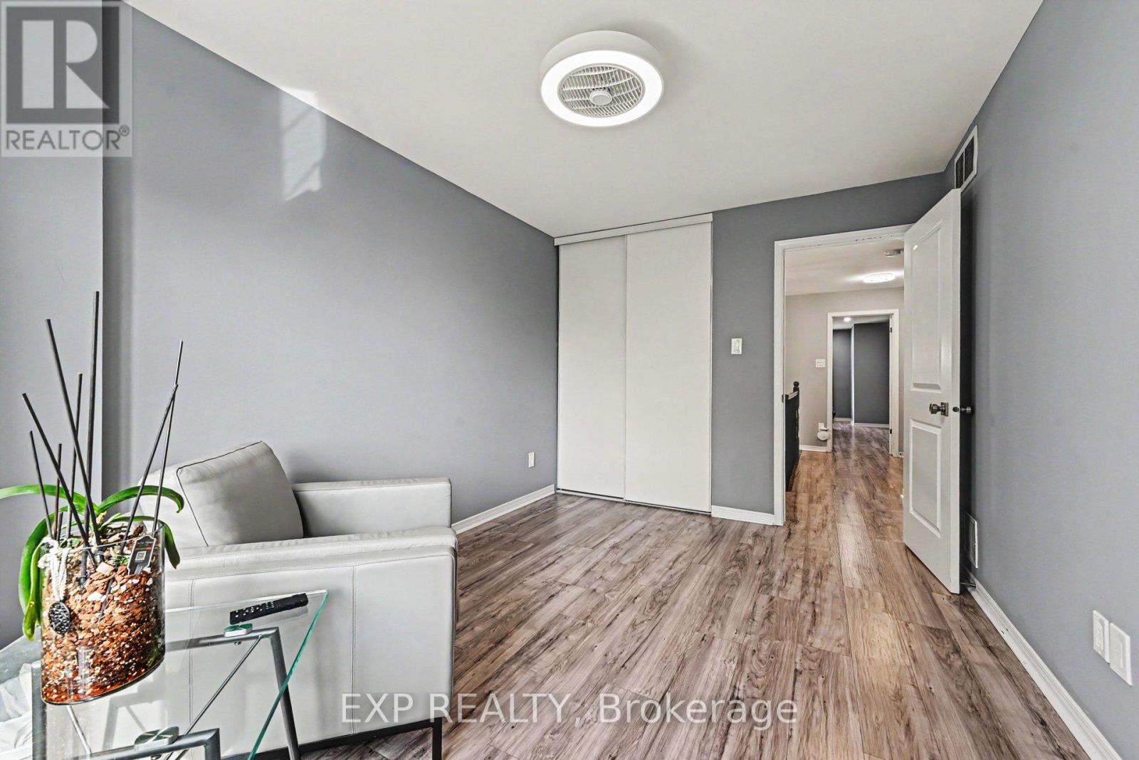 930 Torovin Private, Ottawa, Ontario  K1B 0A7 - Photo 19 - X13451144
