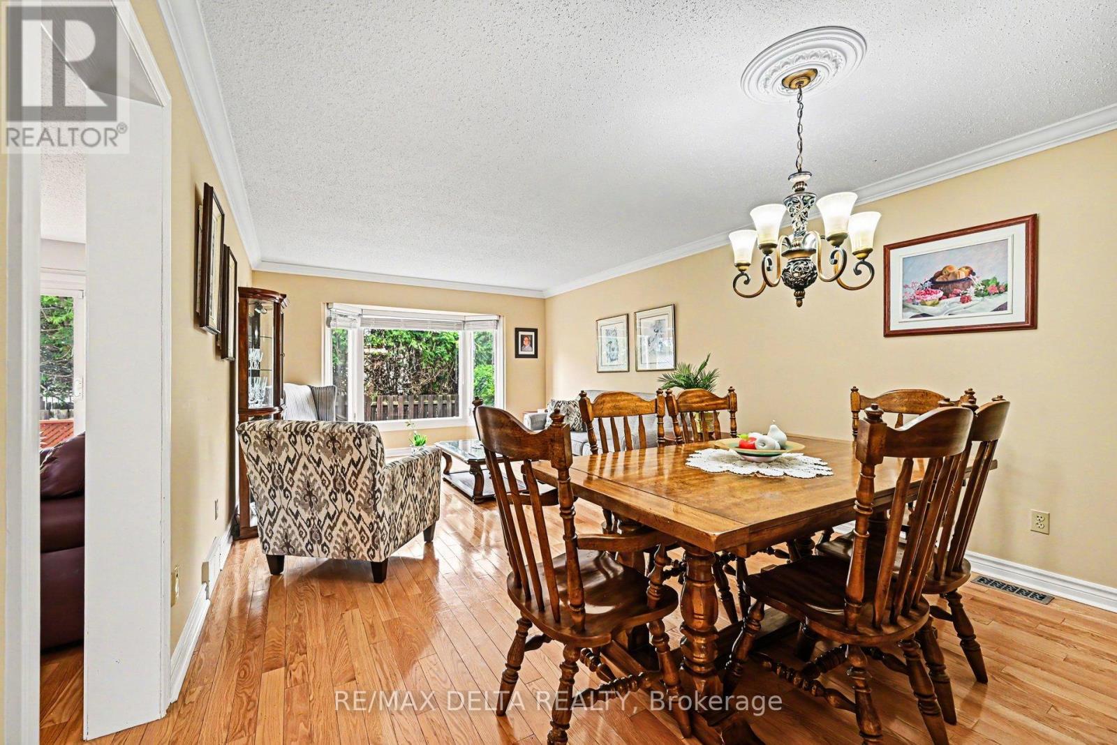 1462 Laurin Crescent, Ottawa, Ontario  K1E 3G7 - Photo 13 - X13451194