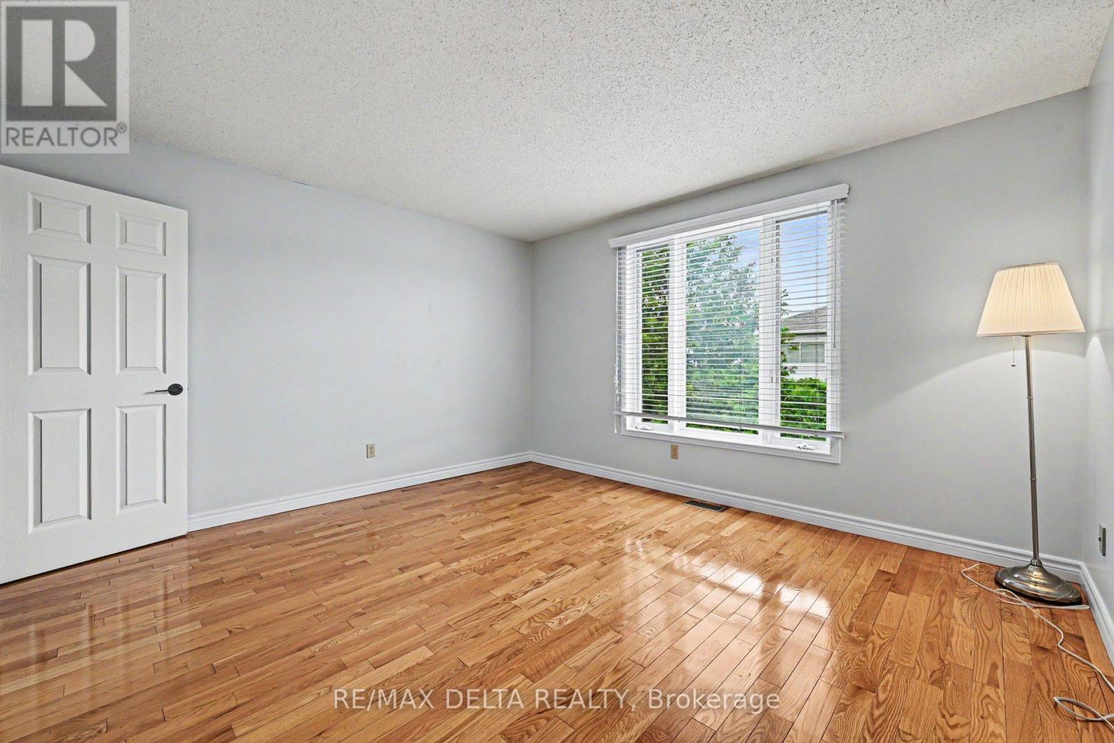 1462 Laurin Crescent, Ottawa, Ontario  K1E 3G7 - Photo 33 - X13451194