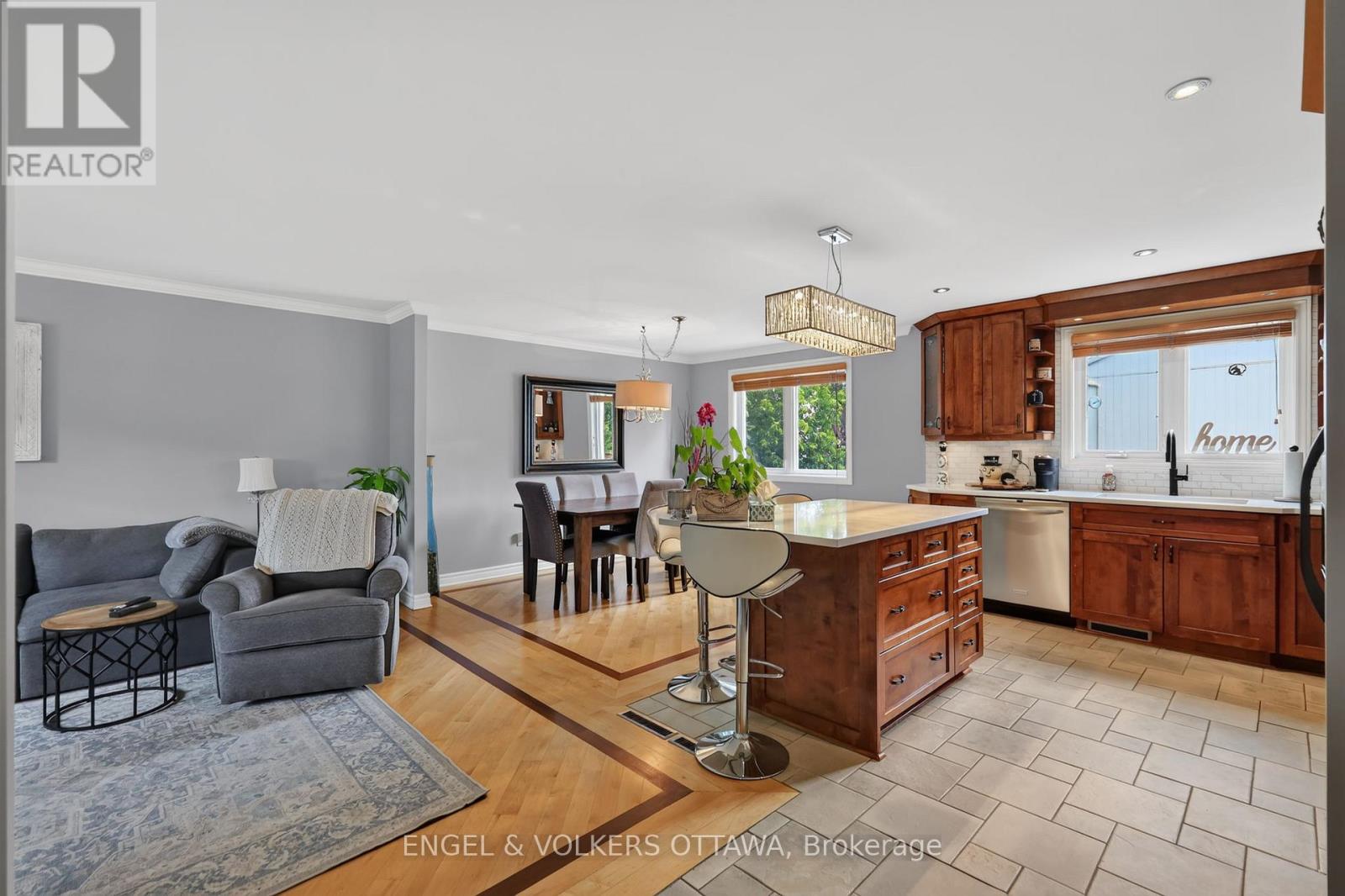 1 Blueridge Court, Ottawa, Ontario  K2J 2J3 - Photo 6 - X13451198