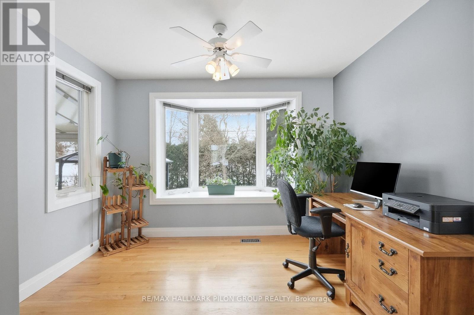 962 Weston Drive, Ottawa, Ontario  K1G 1X2 - Photo 5 - X13451262