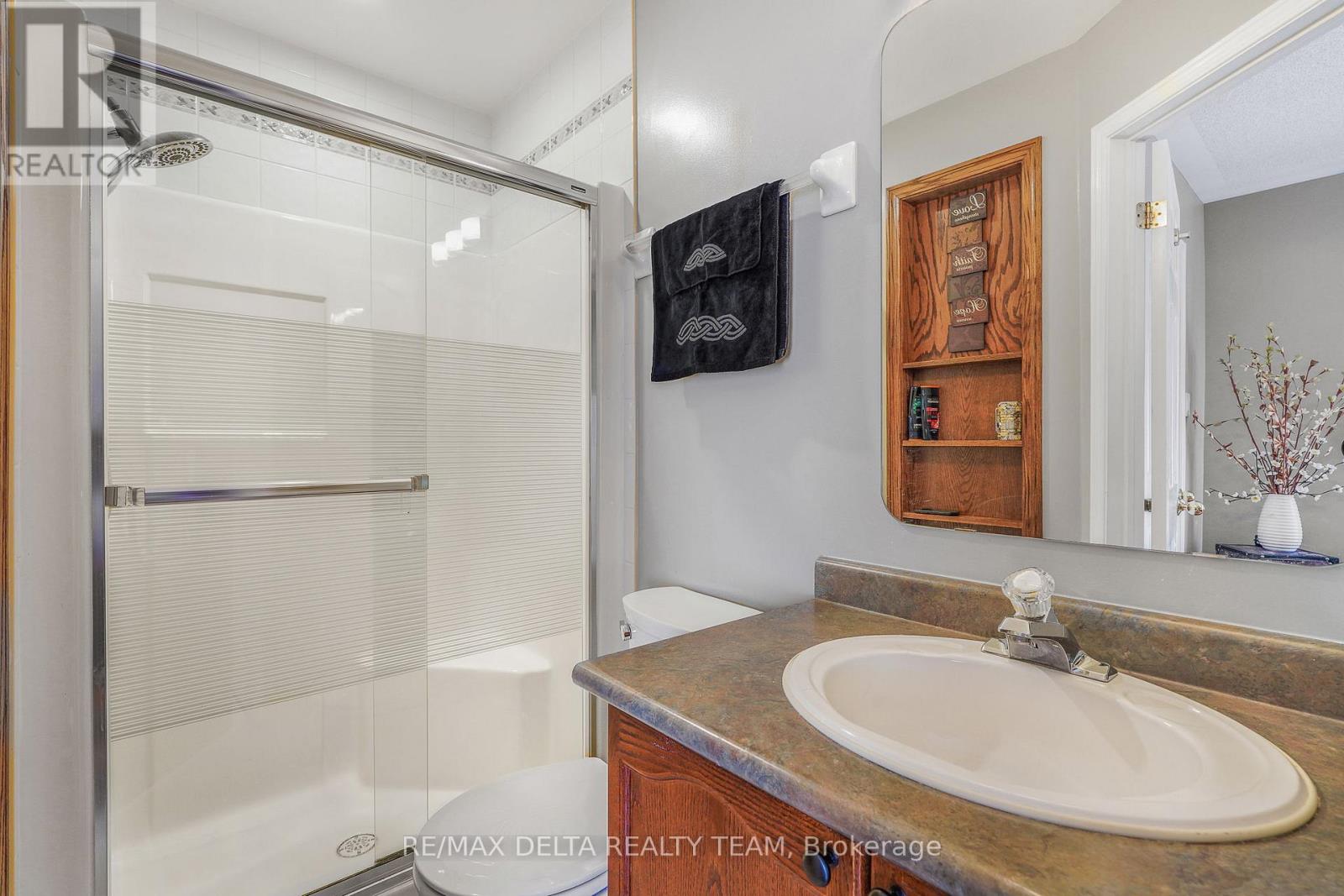 2040 Sunland Drive, Ottawa, Ontario  K4A 3K8 - Photo 17 - X13451542