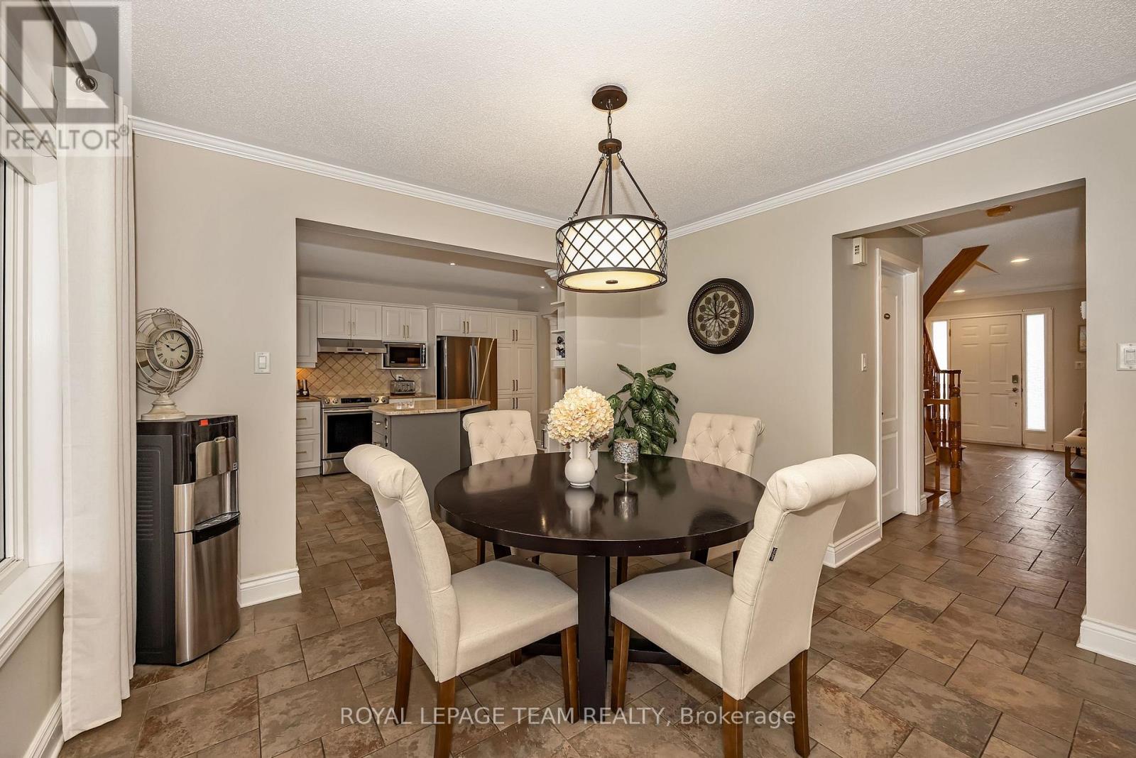 7067 Donwel Drive, Ottawa, Ontario  K4P 1M7 - Photo 10 - X13451726