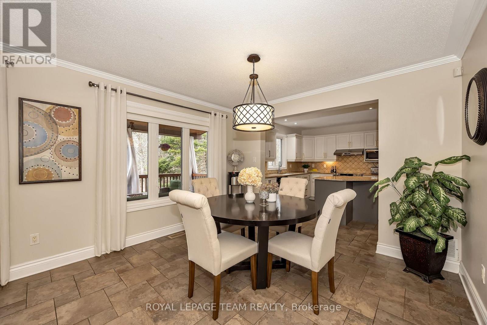 7067 Donwel Drive, Ottawa, Ontario  K4P 1M7 - Photo 11 - X13451726