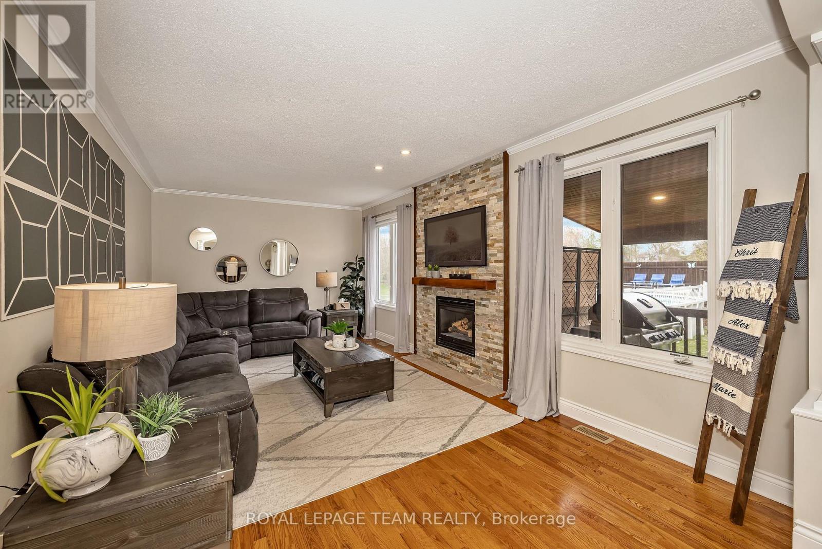 7067 Donwel Drive, Ottawa, Ontario  K4P 1M7 - Photo 12 - X13451726