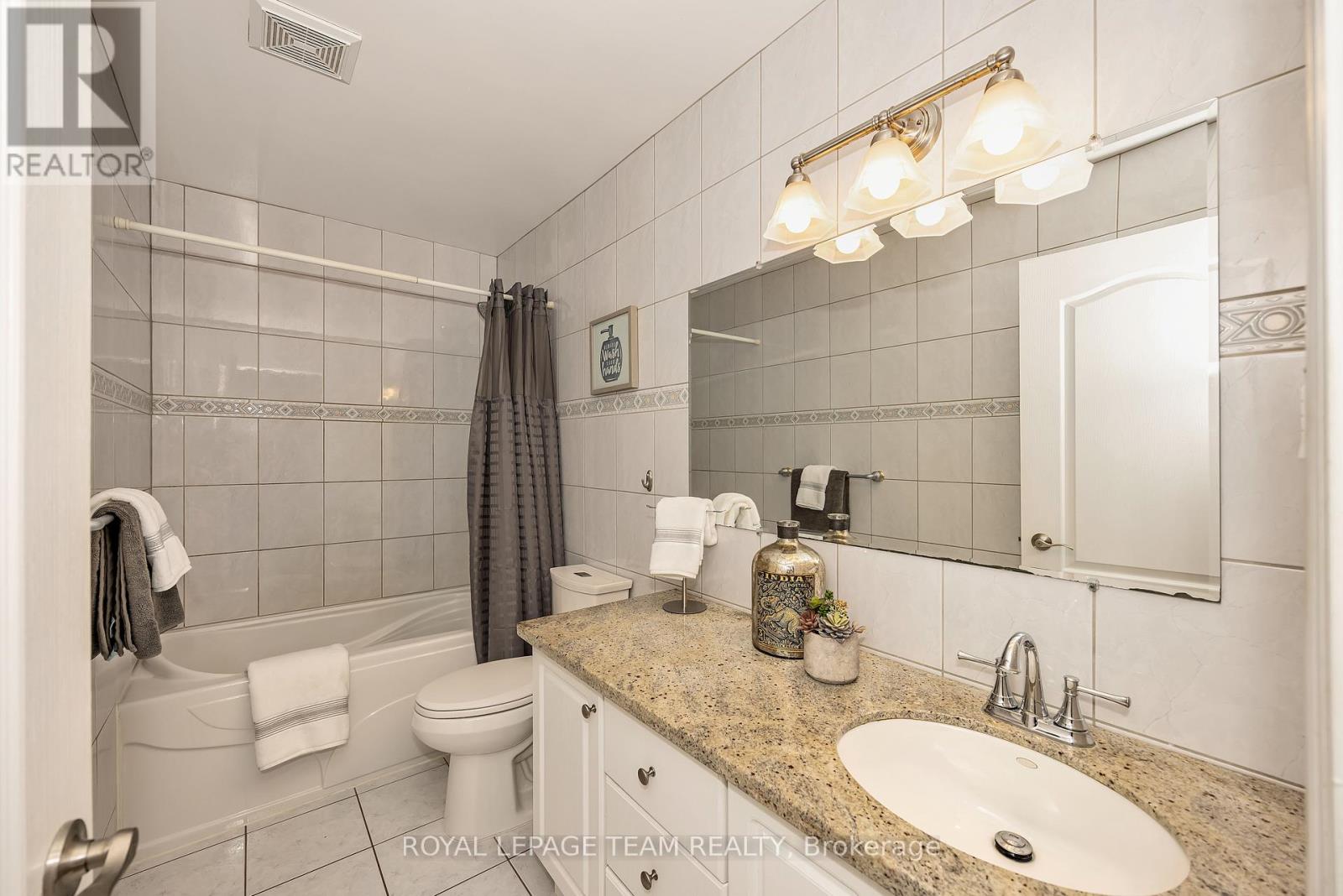 7067 Donwel Drive, Ottawa, Ontario  K4P 1M7 - Photo 27 - X13451726