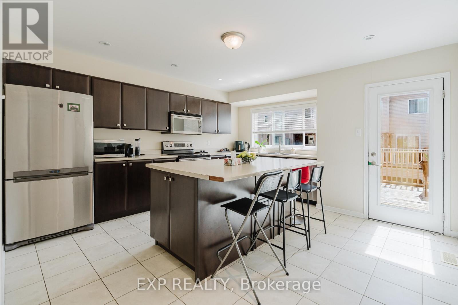 3721f Riverbreeze Street, Ottawa, Ontario  K2J 0T1 - Photo 7 - X13451788