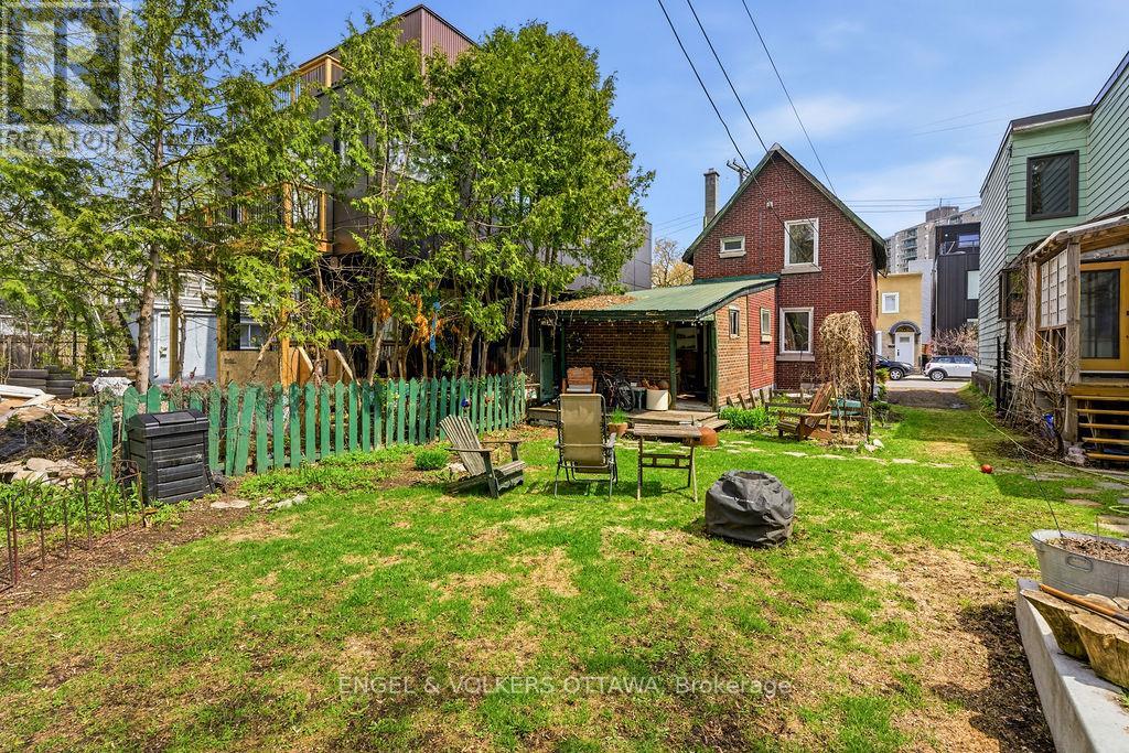 86 Pinhey Street, Ottawa, Ontario  K1Y 1T4 - Photo 15 - X13451986