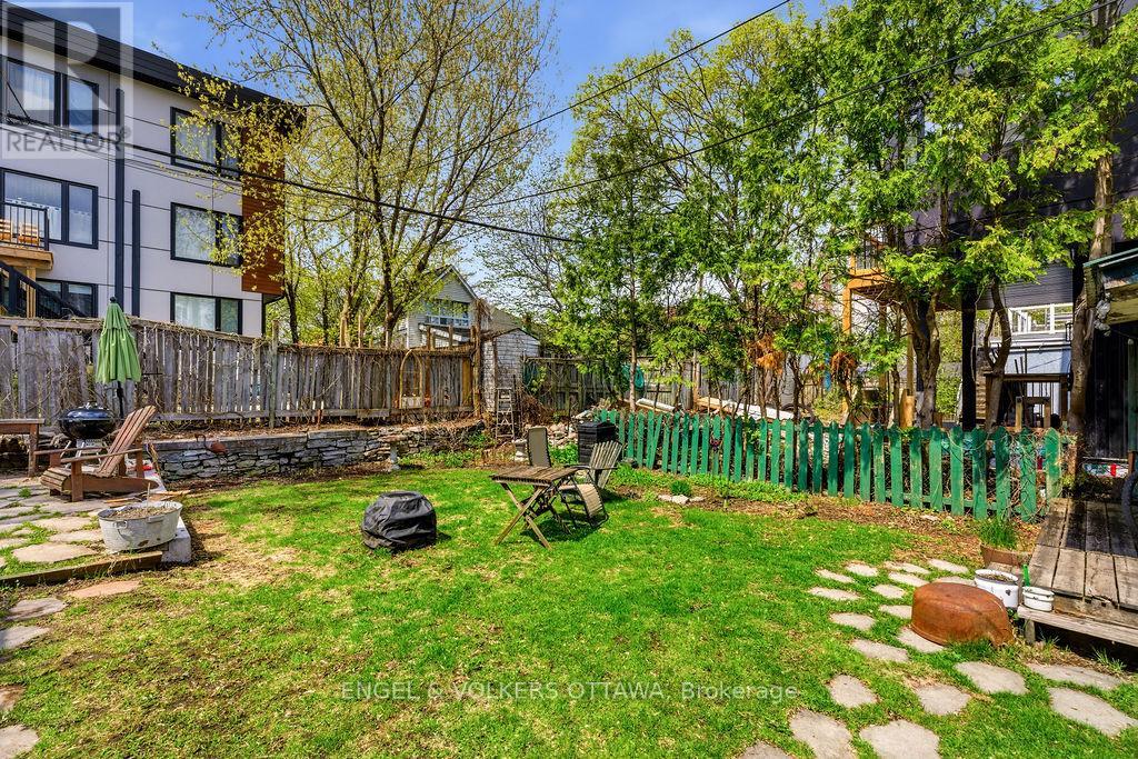 86 Pinhey Street, Ottawa, Ontario  K1Y 1T4 - Photo 18 - X13451986