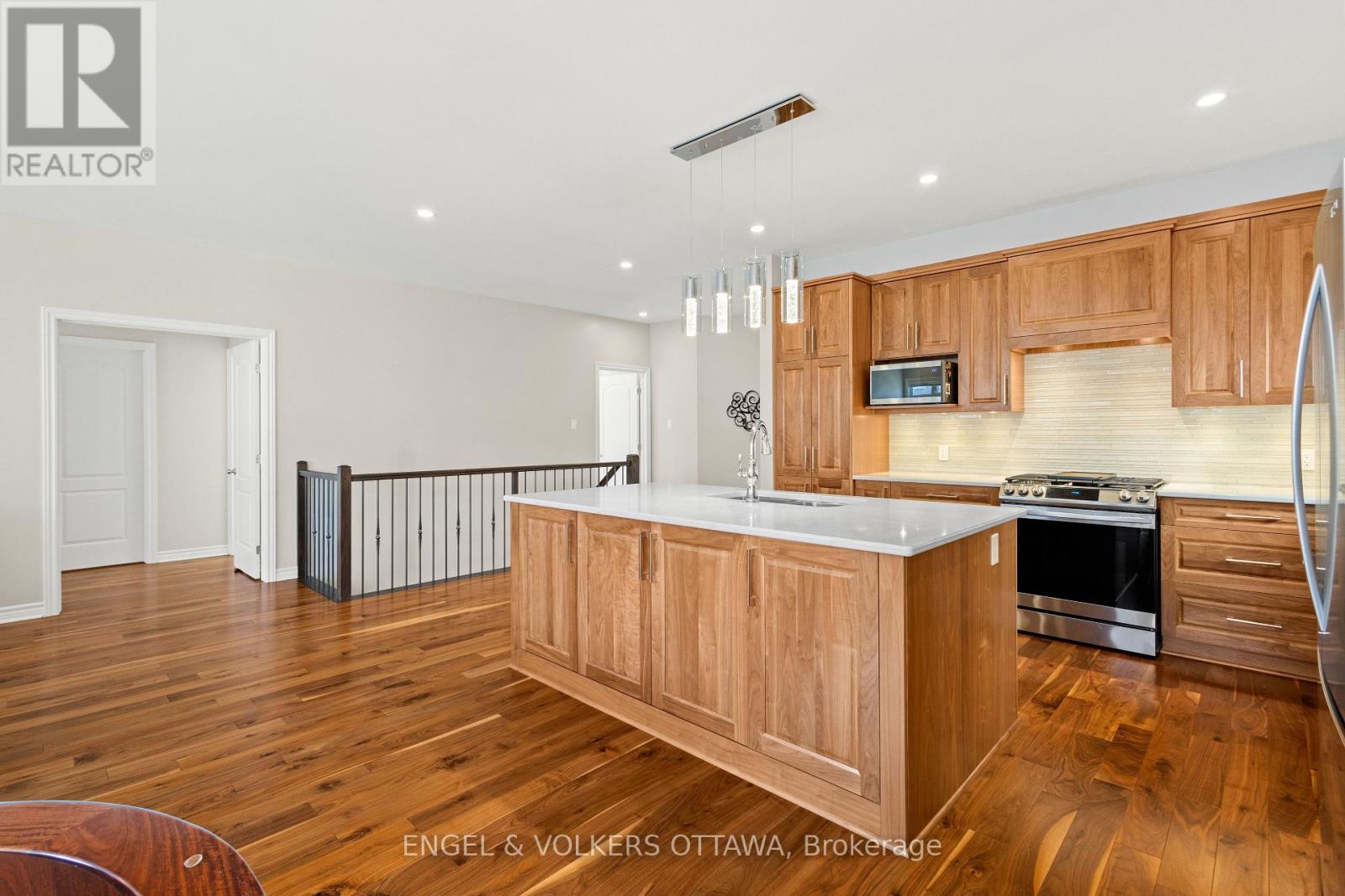 865 Tewin Circle, Ottawa, Ontario  K4A 1K1 - Photo 8 - X13452092