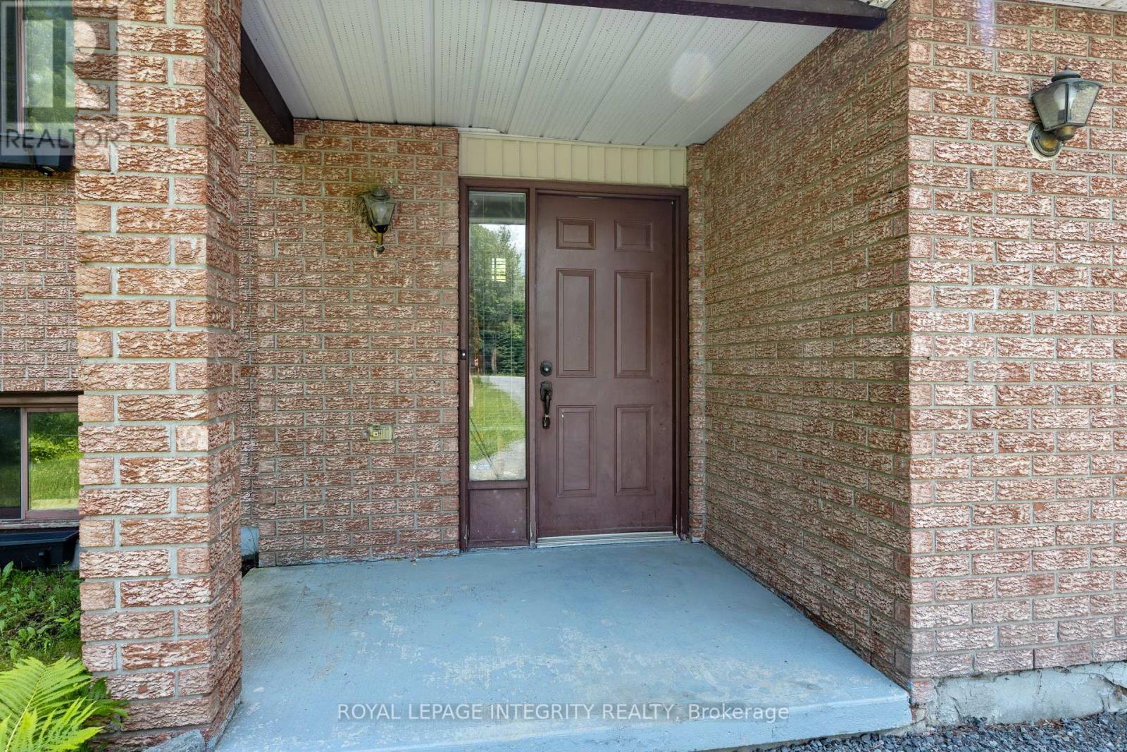 1702 Century Road, Ottawa, Ontario  K0A 2E0 - Photo 3 - X13452206