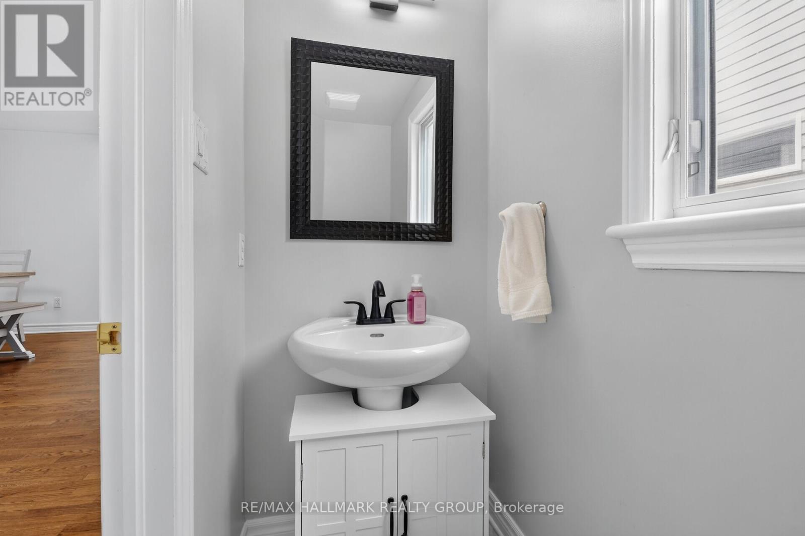 258 Deerfox Drive, Ottawa, Ontario  K2J 4Z2 - Photo 5 - X13452226