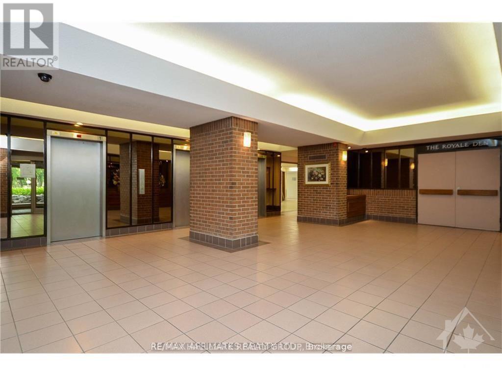 1806 - 1380 Prince Of Wales Drive, Ottawa, Ontario  K2C 3N5 - Photo 2 - X13452258