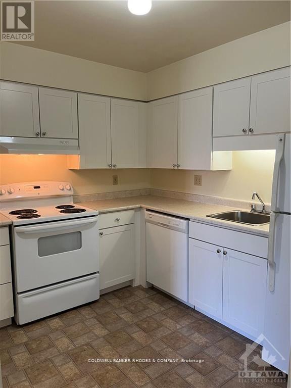 307 - 325 Centrum Boulevard, Ottawa, Ontario  K1E 3W8 - Photo 3 - X13452384