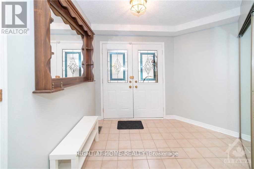 2982 Richmond Road, Ottawa, Ontario  K2B 6S7 - Photo 5 - X13452488