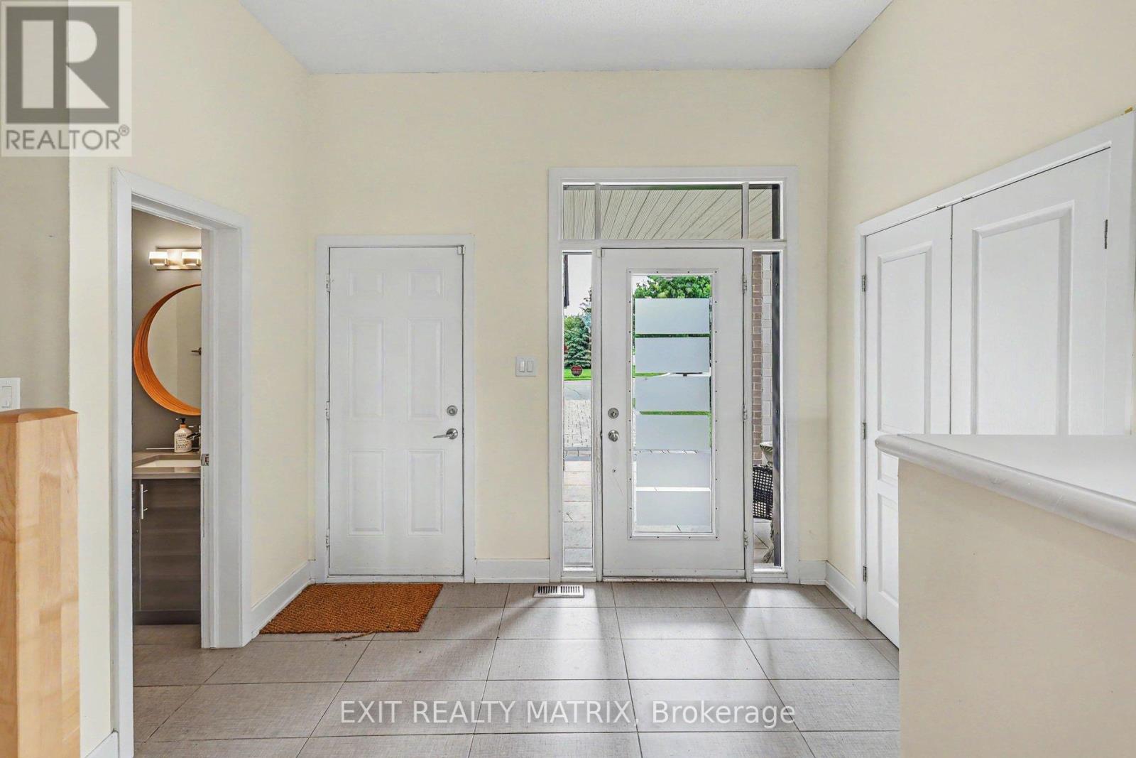 74 Nutting Crescent, Ottawa, Ontario  K4M 0C3 - Photo 5 - X13452516