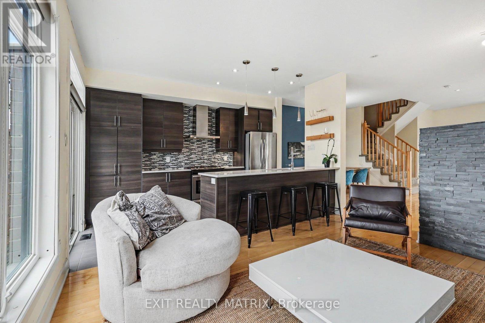 74 Nutting Crescent, Ottawa, Ontario  K4M 0C3 - Photo 8 - X13452516