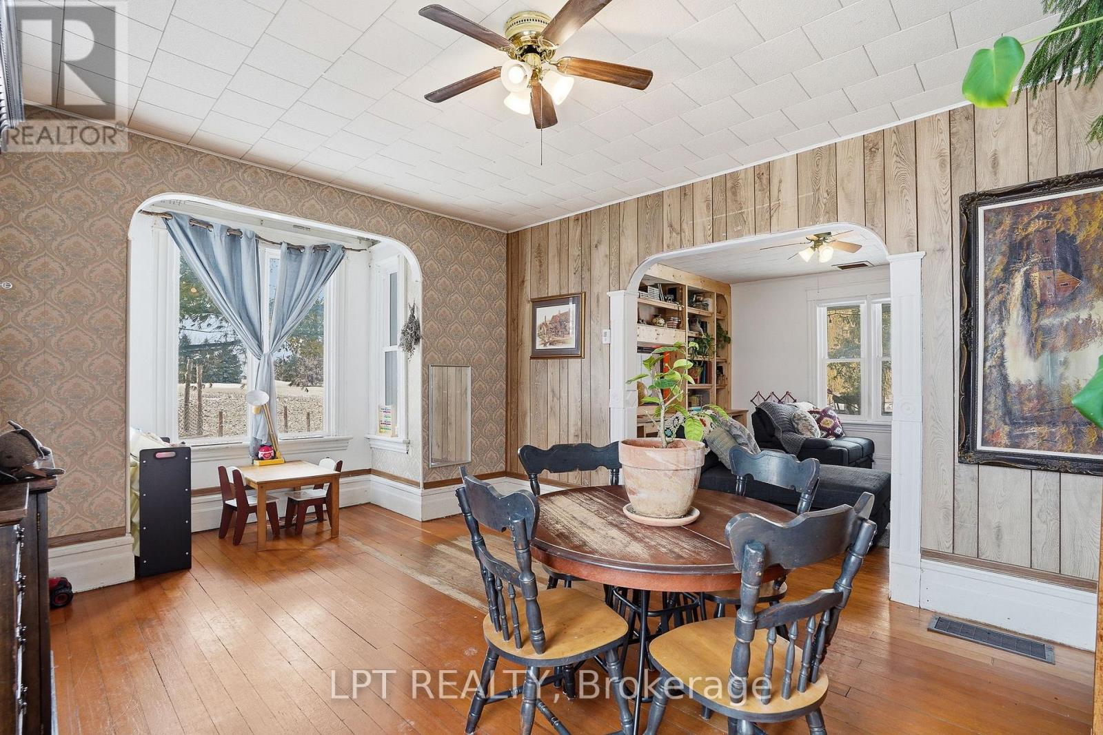 21630 Laggan-Glenelg Road, North Glengarry, Ontario  K0B 1E0 - Photo 10 - X13452752