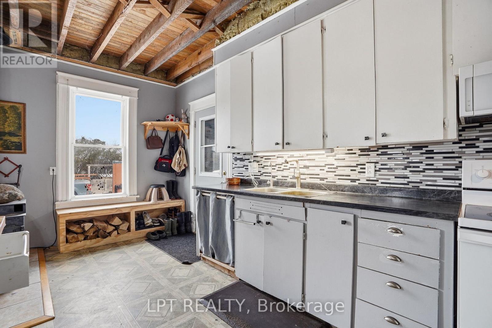 21630 Laggan-Glenelg Road, North Glengarry, Ontario  K0B 1E0 - Photo 13 - X13452752