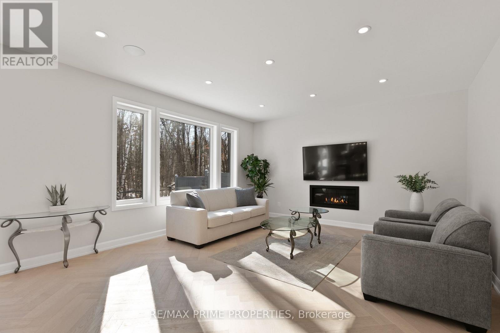 820 Mercier Crescent, Ottawa, Ontario  K1W 0N6 - Photo 8 - X13452760