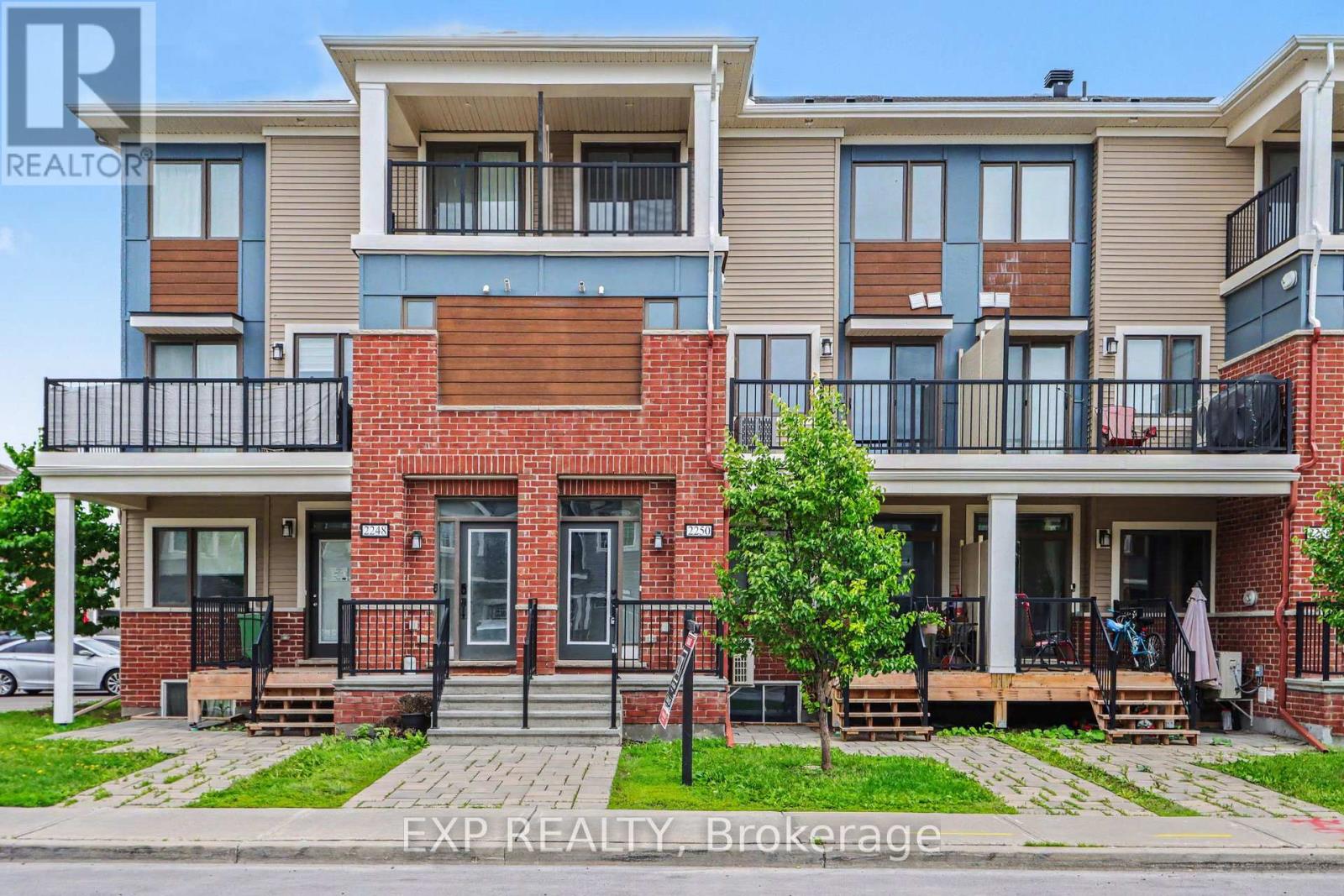 2250 Watercolours Way, Ottawa, Ontario  K2J 6R2 - Photo 2 - X13452840