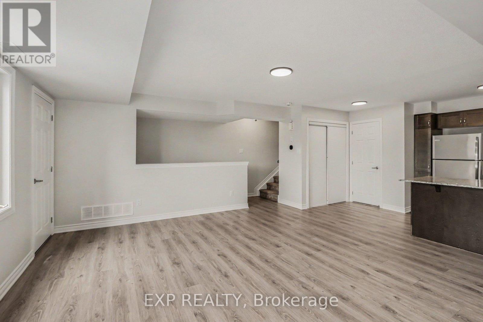 2250 Watercolours Way, Ottawa, Ontario  K2J 6R2 - Photo 7 - X13452840