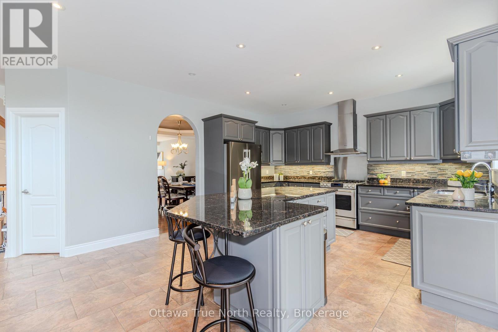 507 Kochar Drive, Ottawa, Ontario  K2C 4G9 - Photo 15 - X13452886