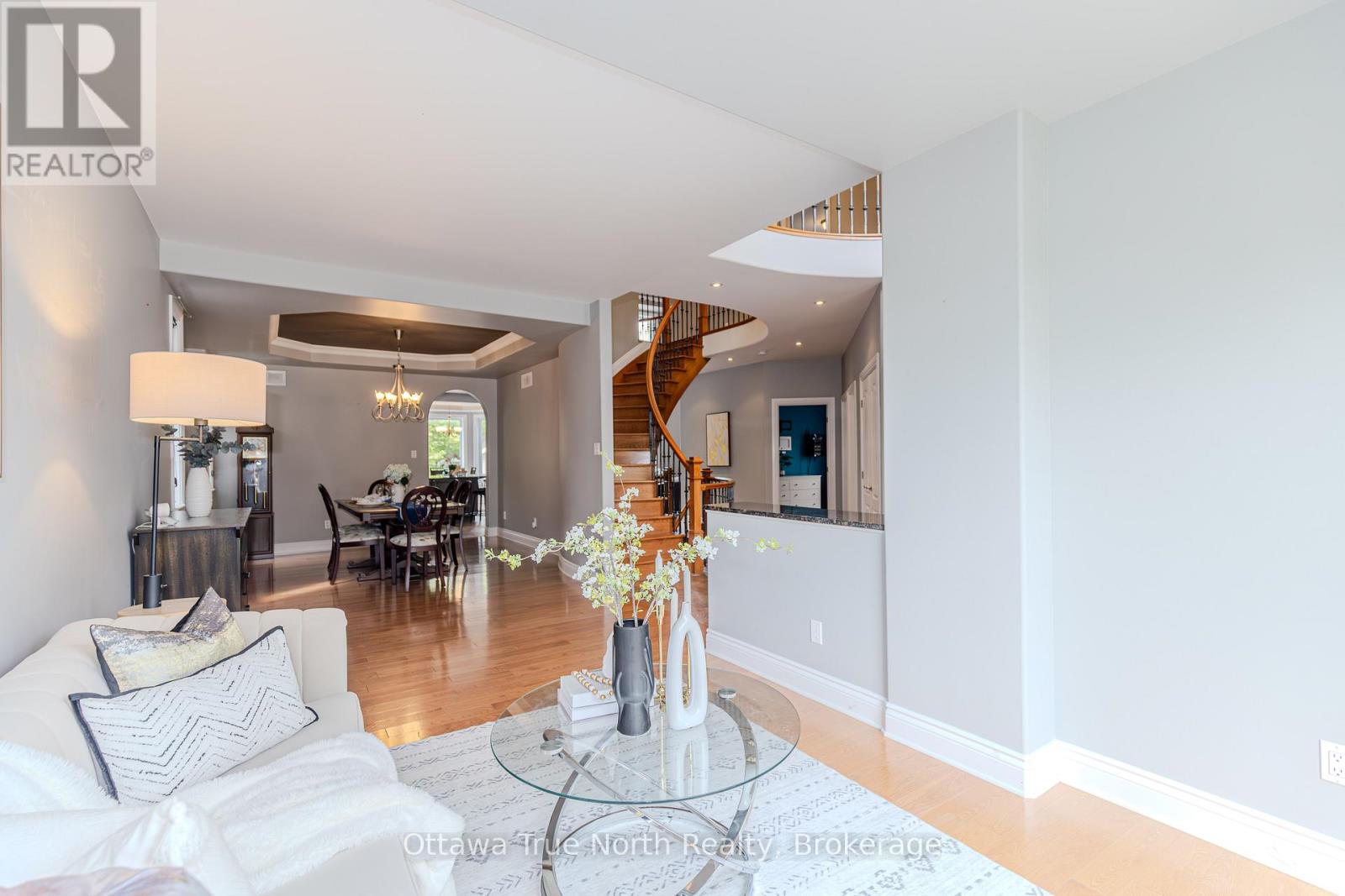 507 Kochar Drive, Ottawa, Ontario  K2C 4G9 - Photo 7 - X13452886