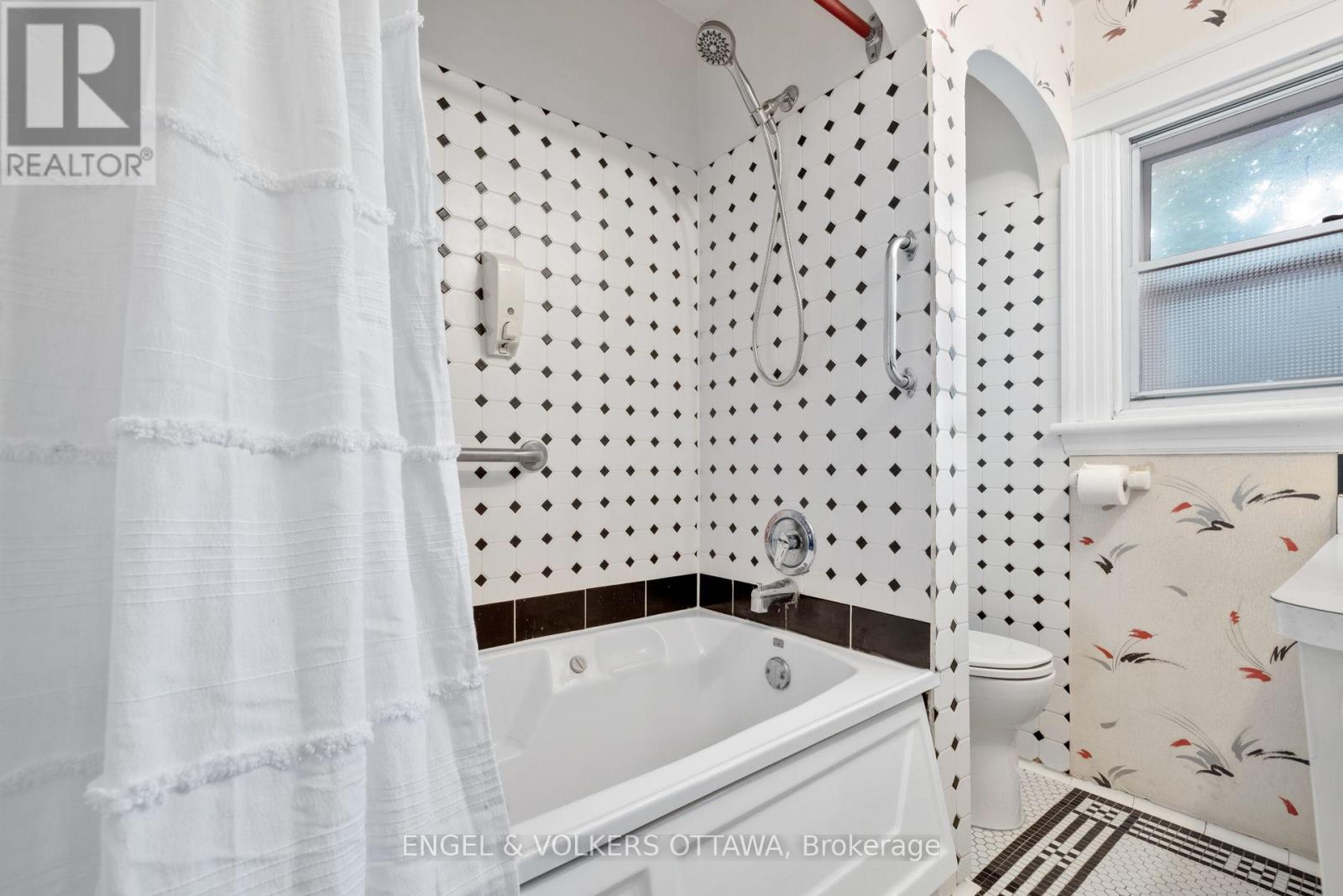 54 Glendale Avenue, Ottawa, Ontario  K1S 1W4 - Photo 29 - X13452900